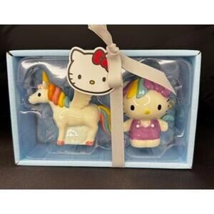 NEW Sanrio Hello Kitty Unicorn Salt Pepper Shakers Ceramic Rainbow Bow Gift Set